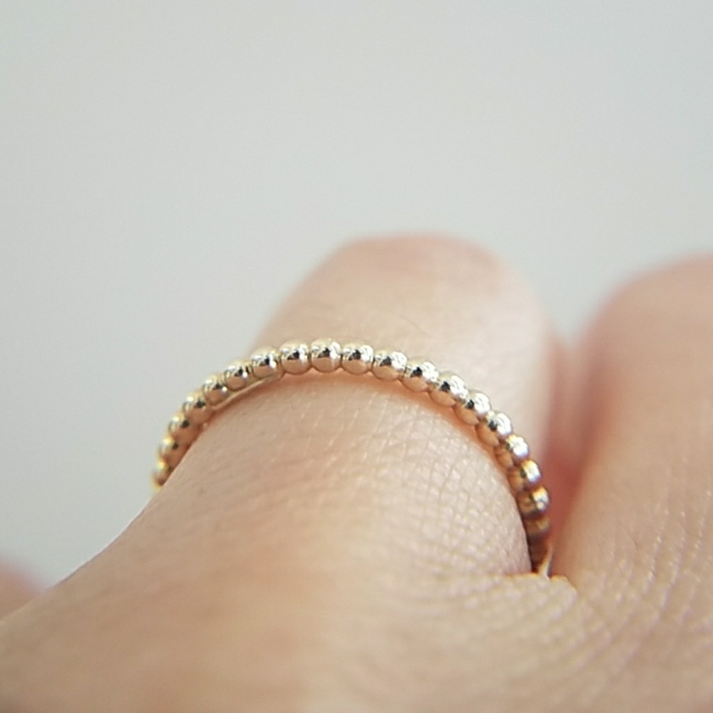 10k Solid Yellow Gold cable Stackable Wedding Band - Picture 5 of 8